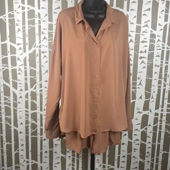 Coordinated Shorts & Button Down Shirt Set XL - Picture 4 of 9